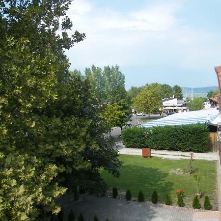 Park Setany Apartman Balatonlelle Zewnętrze zdjęcie