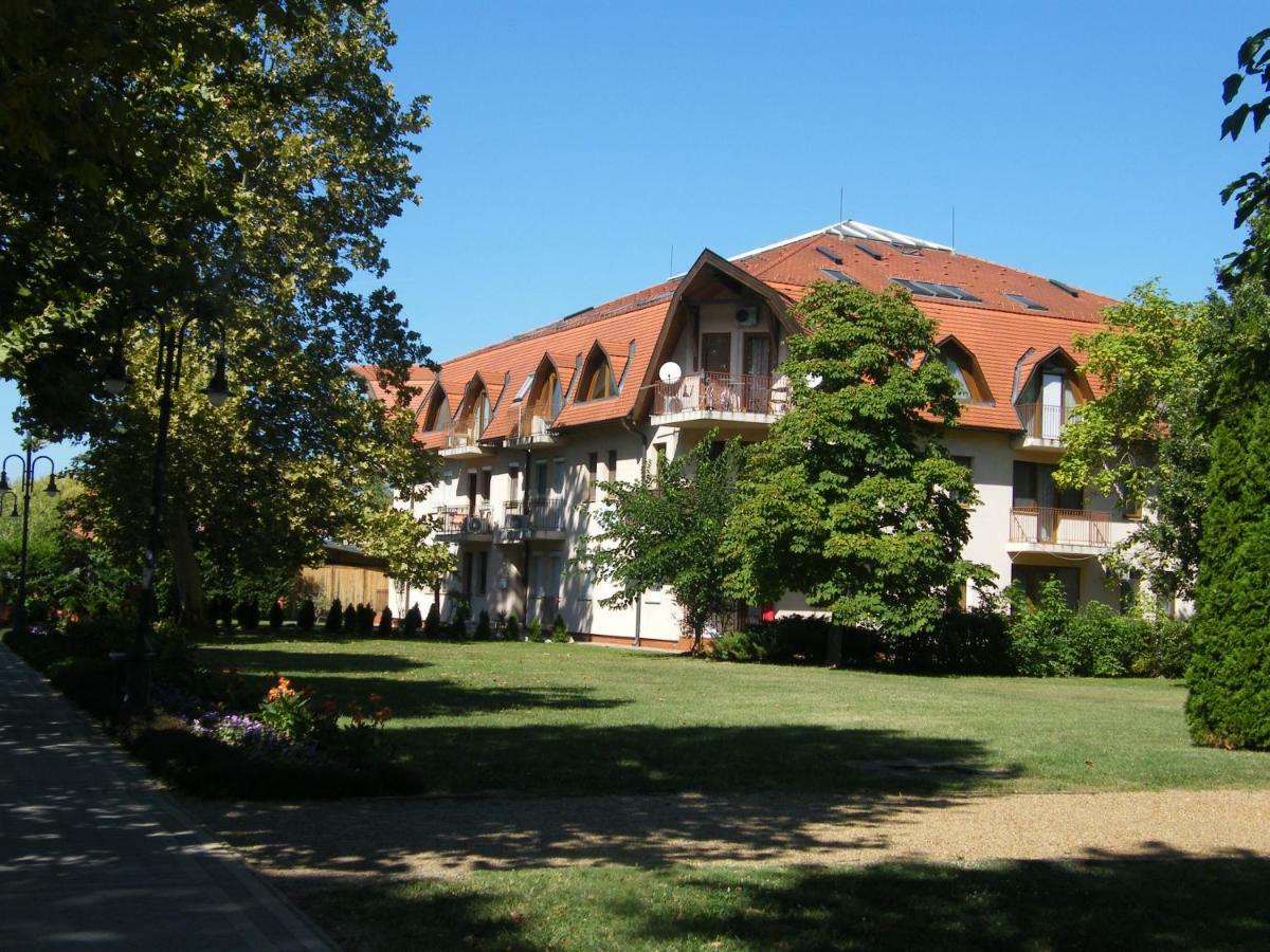Park Setany Apartman Balatonlelle Zewnętrze zdjęcie